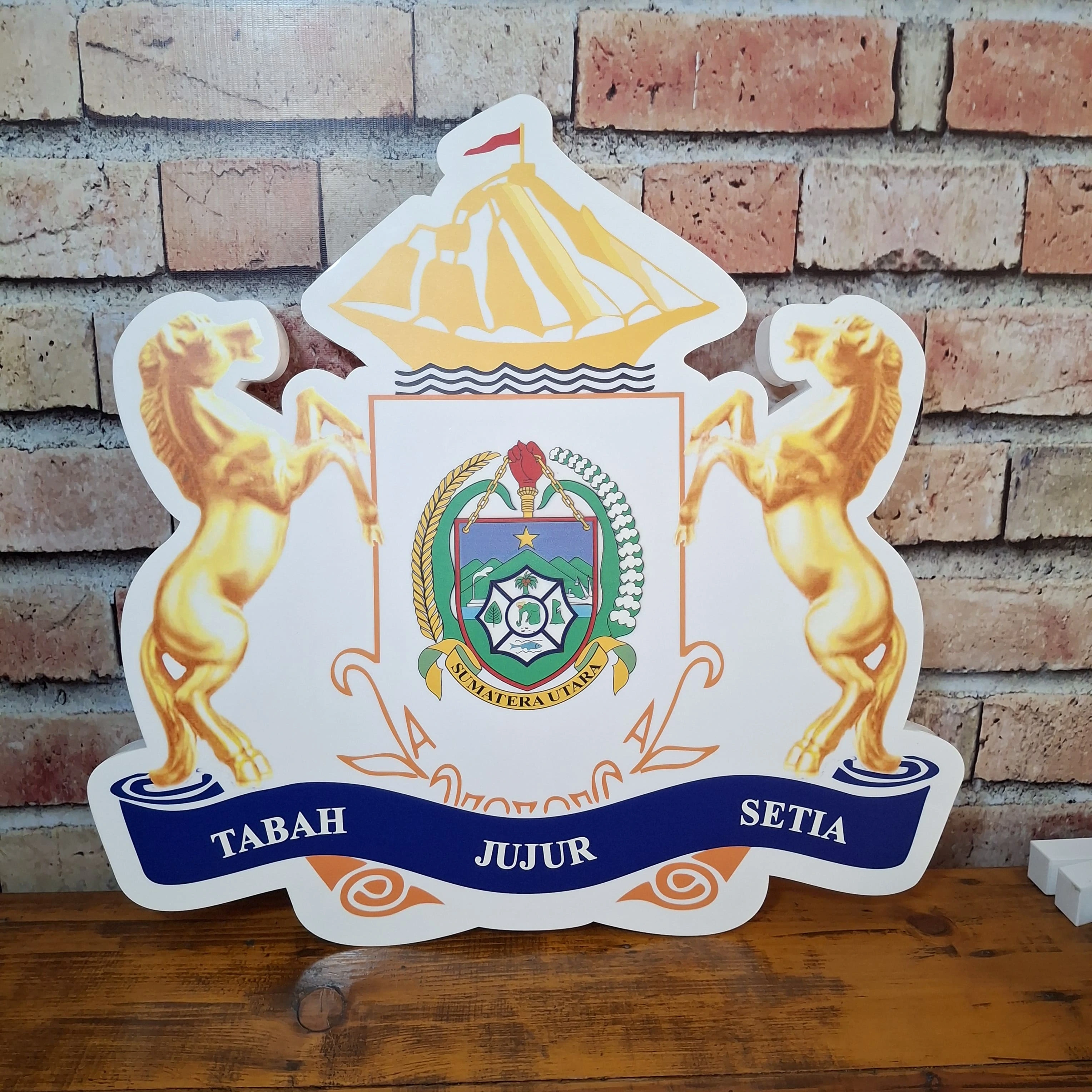 Acrylic Custom of KADIN